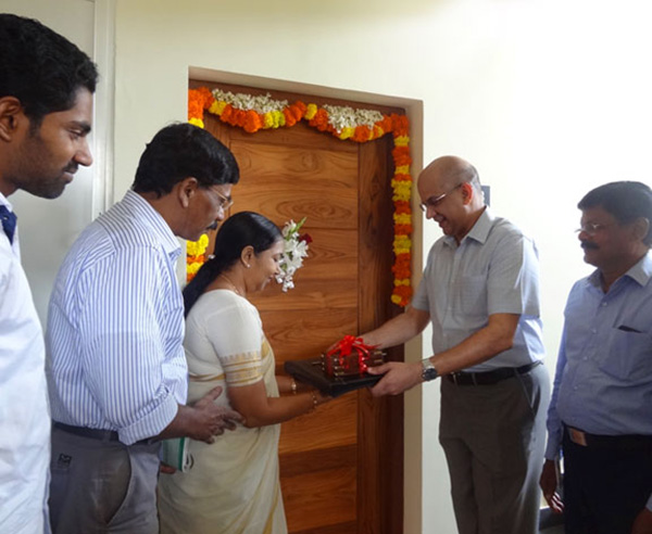 Crescent Iris - Handing Over