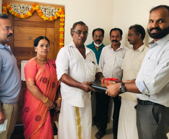 Crescent Lavender - Handing over